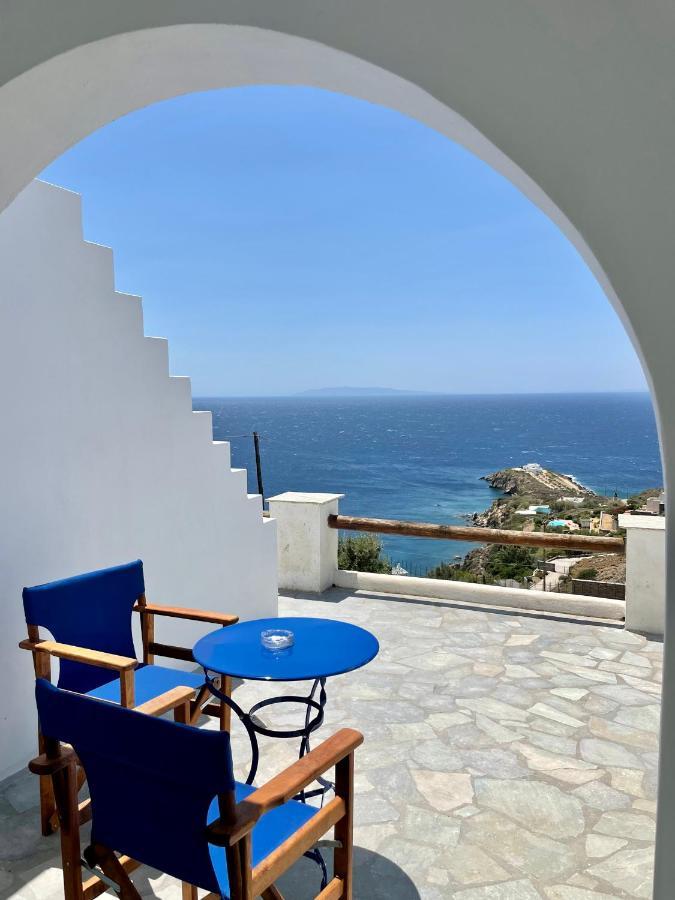 Charakas Horizon Apartment Gavrio Luaran gambar
