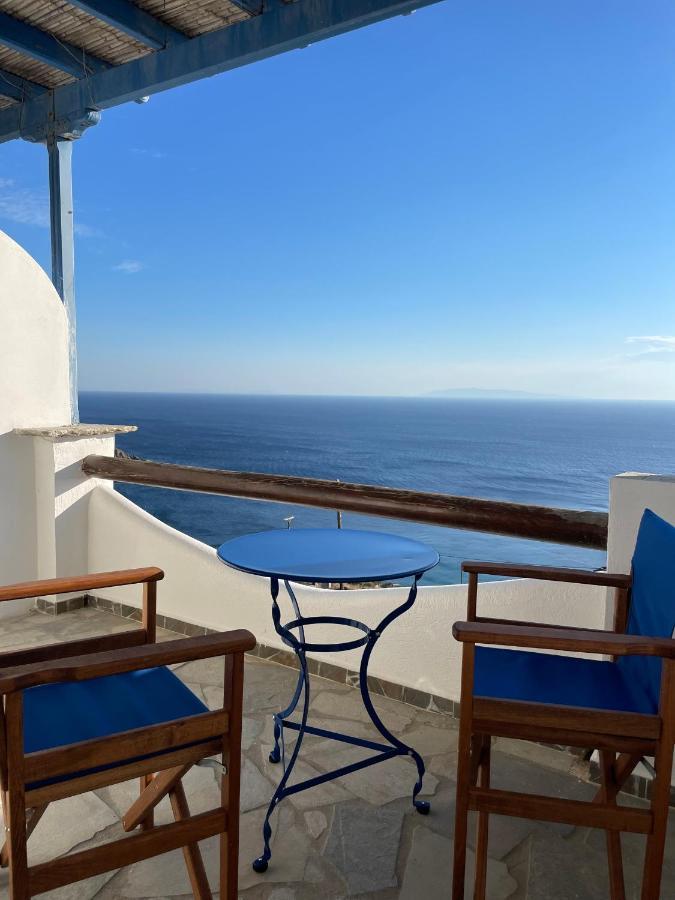Charakas Horizon Apartment Gavrio Luaran gambar