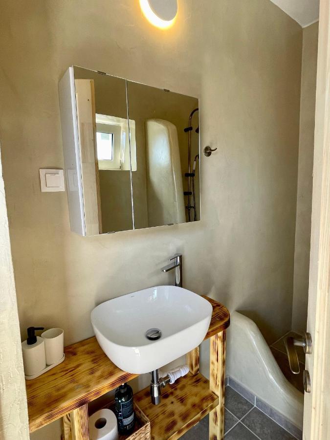 Charakas Horizon Apartment Gavrio Luaran gambar